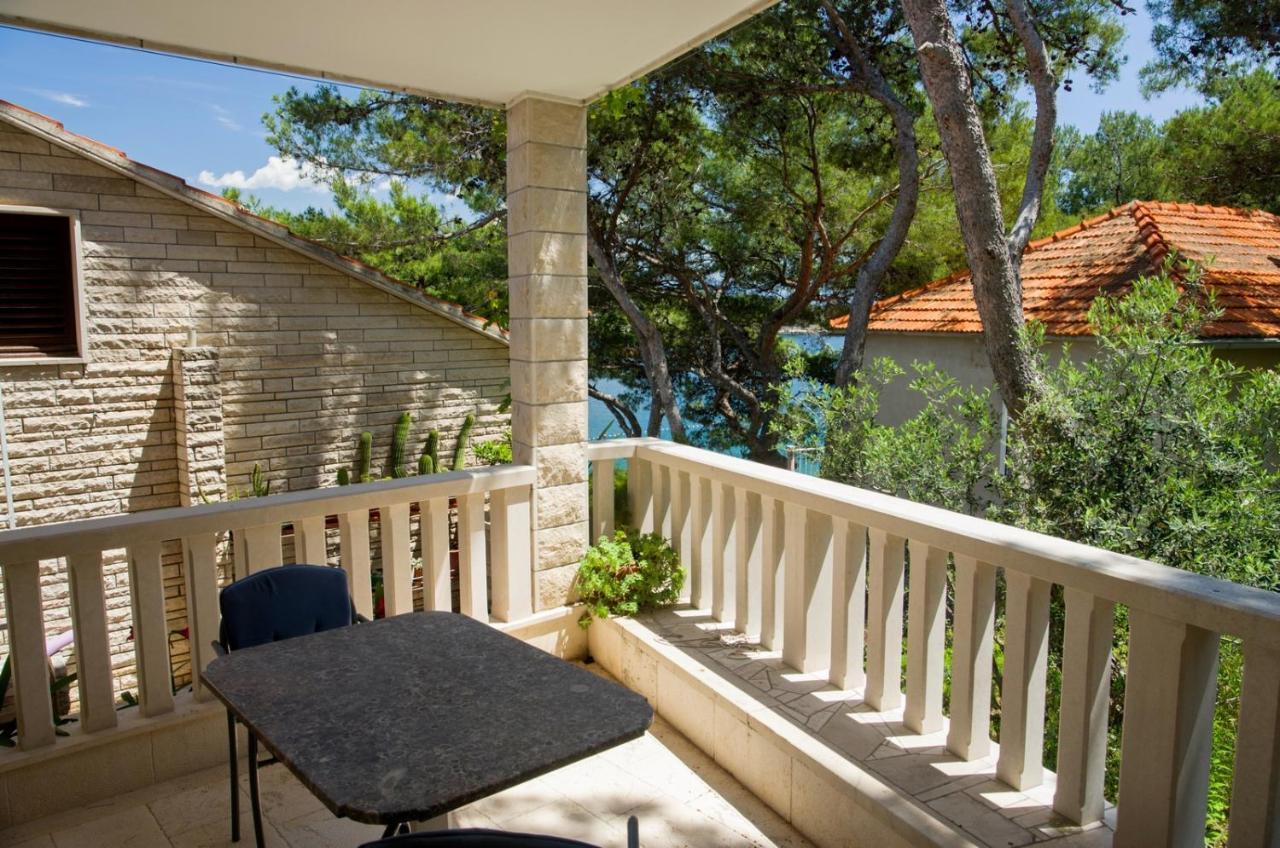 Beachfront House Pope B&B Selca  Exteriér fotografie