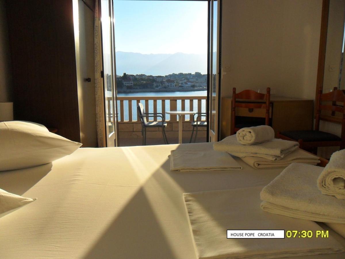 Beachfront House Pope B&B Selca  Exteriér fotografie